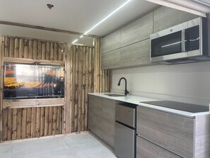 Private kitchen - IsmaelRivera60 LaVilla OceanPark (San Juan)