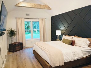 4 Schlafzimmer, Bügeleisen/Bügelbrett, WLAN, Bettwäsche