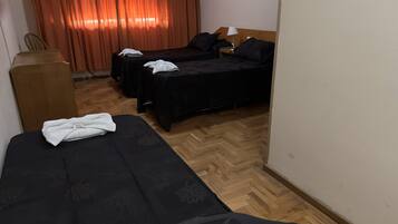 Standard Triple Room | In-room safe, bed sheets, wheelchair access