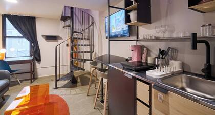 BIG LITTLE HOTEL