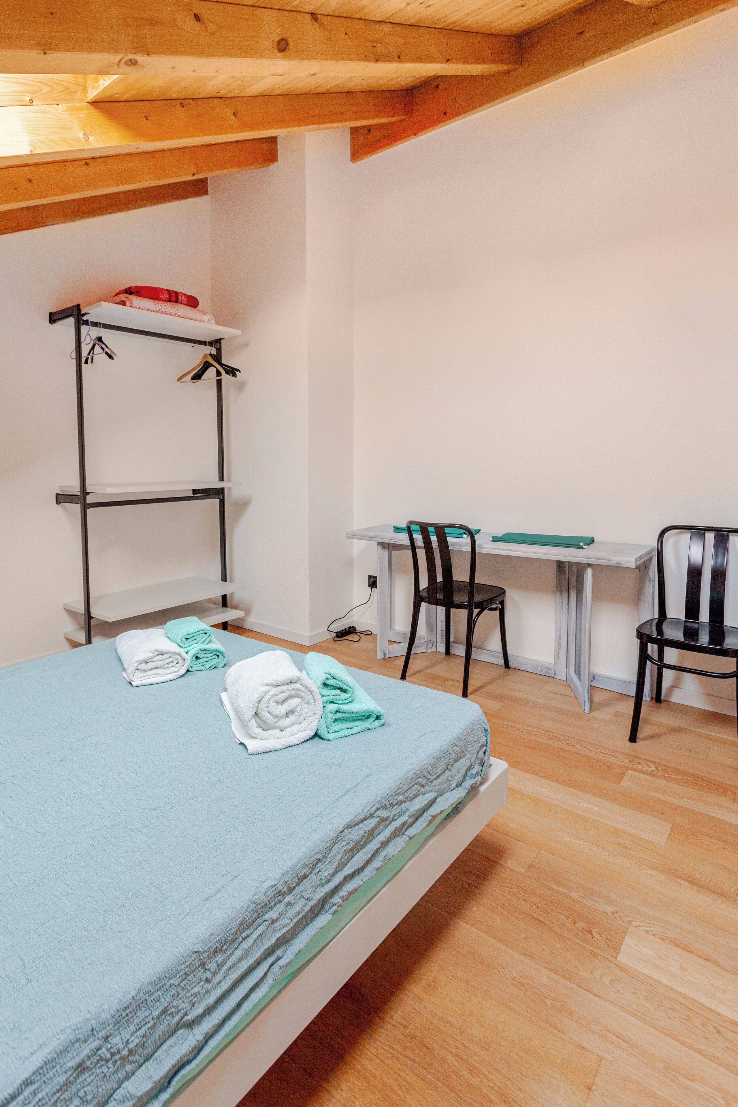 2 Schlafzimmer, Reisekinderbett, WLAN, Bettwäsche