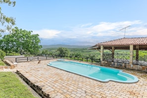 Villa | Pool | Outdoor pool - Casa de Campo c Piscina 5 Quartos-SH106D (Sairé)