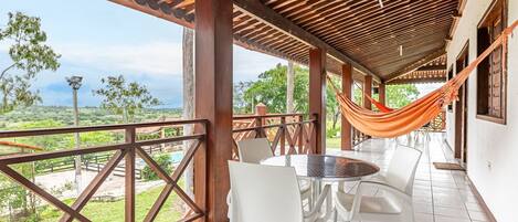 Huvila | Ulkoruokailutilat