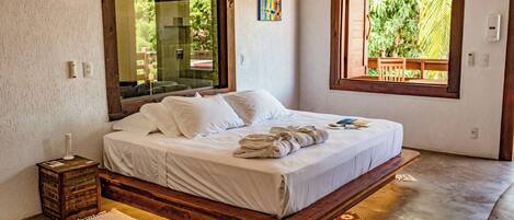 Doppia Standard, lanai, vista giardino | Una cassaforte in camera, una scrivania, postazione laptop