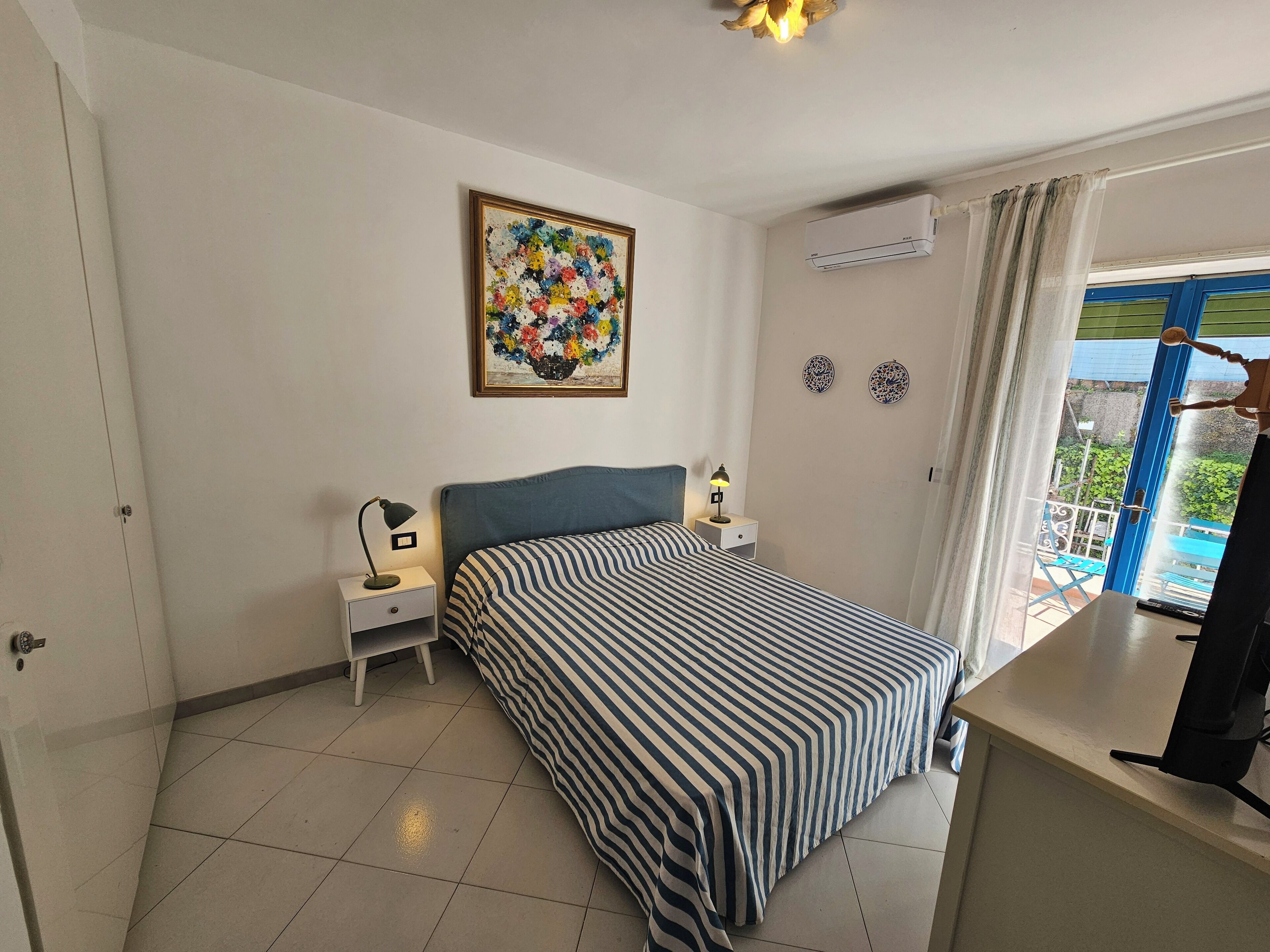 家庭公寓 | 熨斗/熨衣板、免费 WiFi