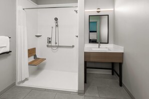 Habitación, 2 camas de matrimonio, accesible en silla de ruedas, no fumadores (Bathtub W/grab Bars) | Baño accesible en silla de ruedas
