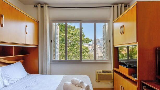 Apartment - Comfortable ap 800 m From Redencao Park Eba0401 (Porto Alegre)