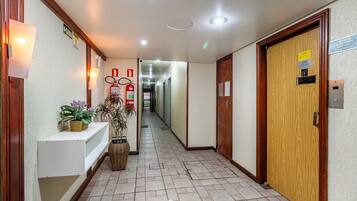 Basic Apartment | Interior