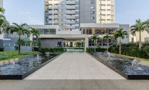 Basic Apartment | Exterior