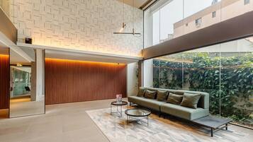 Basic Apartment | Interior