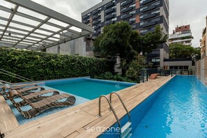 Apartamento básico | Piscina | Piscina externa