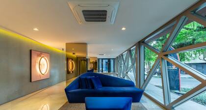 Luxury and Sophisticated Studio in Moinhos Lbo203