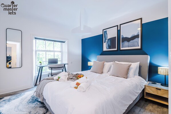 2 bedrooms, iron/ironing board, free WiFi, bed sheets