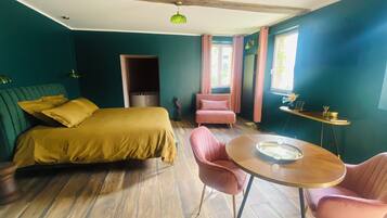 1 bedroom, free WiFi, bed sheets