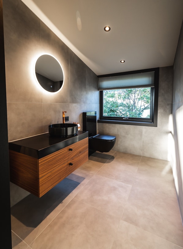 Festvaagtind | Interior