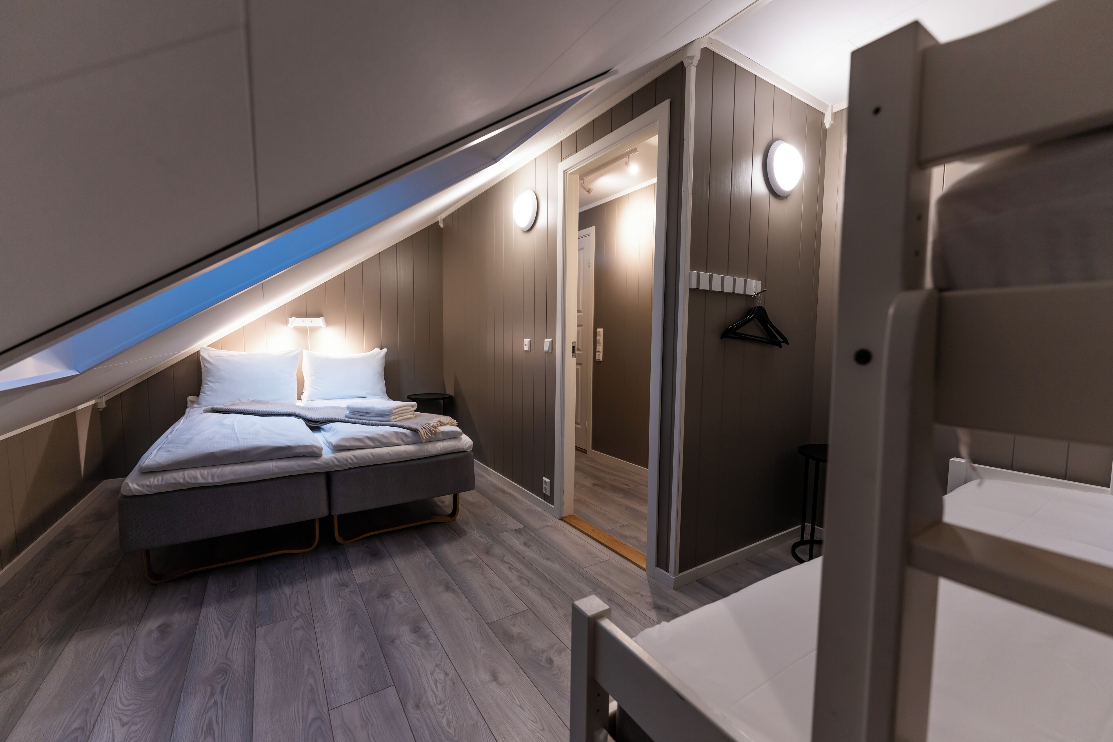 Lägenhet Comfort | Skrivbord, arbetsyta för laptop, gratis wi-fi och sängkläder