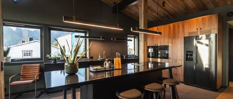 Festvaagtind | Private kitchen