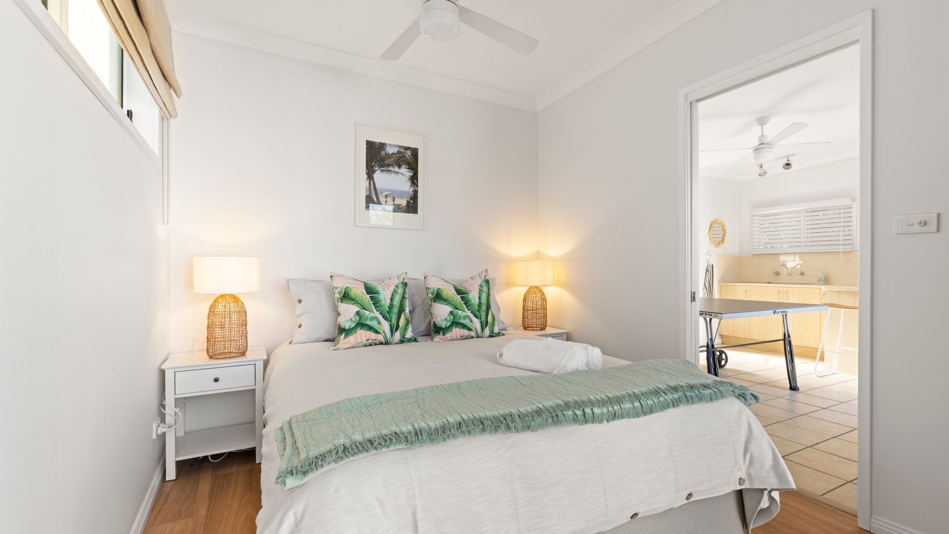 5 bedrooms, desk, iron/ironing board, travel crib