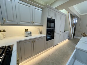 Geschirrspüler, Kochgeschirr/Geschirr/Besteck