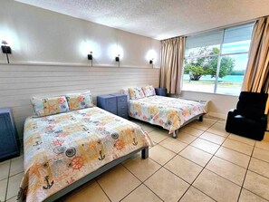 Iron/ironing board, WiFi, bed sheets