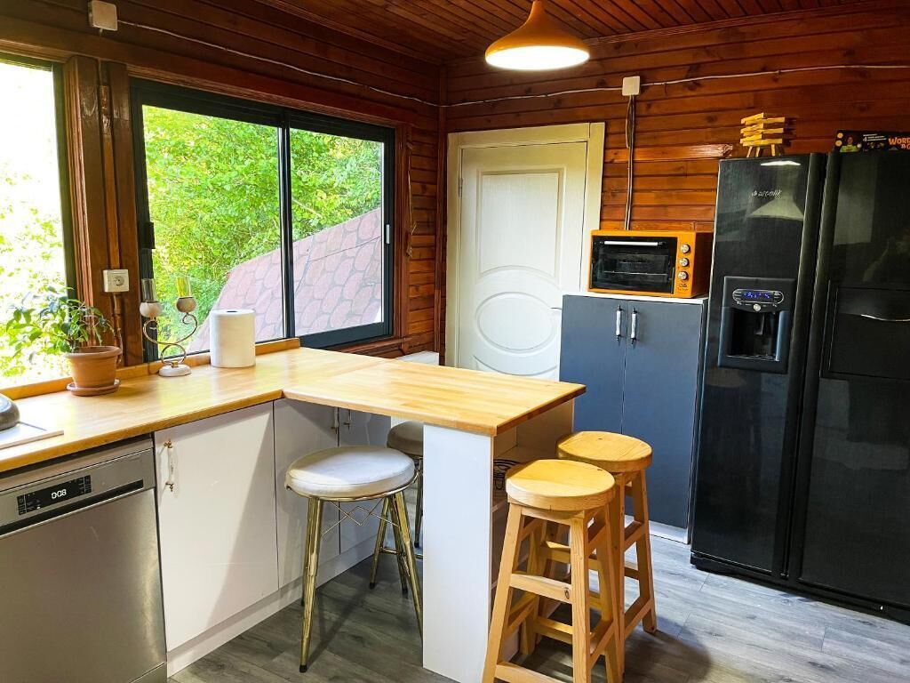 舒適別墅, 花園景 | 共用廚房 | 公共區域設有雪櫃、咖啡機/沖茶器、電熱水壺