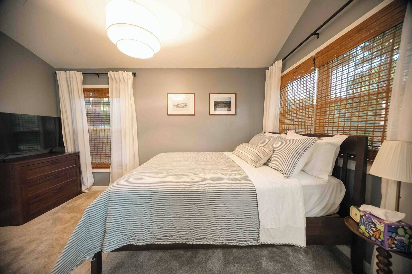 3 bedrooms, iron/ironing board, travel cot, WiFi