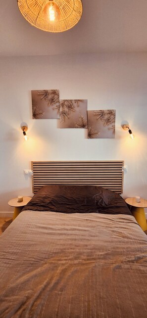 1 chambre, fer et planche à repasser, Wi-Fi, draps fournis