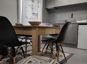 Dining - Modern Beachfront Apartments near Šibenik - Comfort Studio Apartment with Balcony and Sea View (Srima)