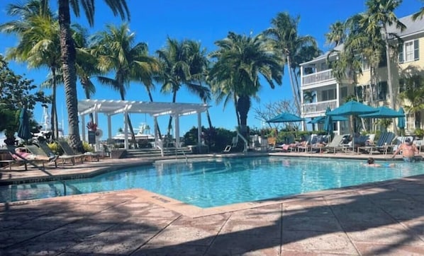 Outdoor pool, a heated pool
