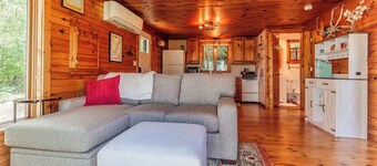 Secluded Waterfront Cottage with Kayaks and Fire Pit