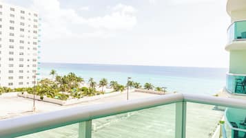 Standard Apartment, 1 Bedroom, Balcony, Ocean View | Balcony view