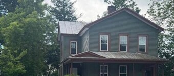 Downtown Saratoga Springs, Everything you need and more!