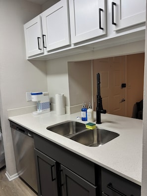 Microwave, oven, dishwasher