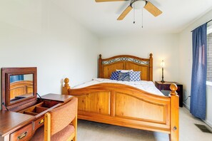 3 chambres, bureau, accès Internet, draps fournis