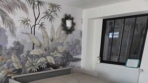 Interior - Apartment at the foot of the vineyards with a garden, 10 minutes from Reims (Mailly-Champagne)