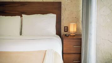 Garden Terrace Suite | Down duvets, minibar, in-room safe, iron/ironing board (on request)