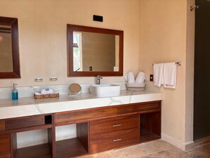 Bathroom - Nalhá Hotel Boutique y Villas Bacalar (Bacalar)