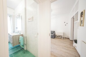 Interior - Cozy and comfortable apartment just a stone's throw from St. Peter's Square (Roma)