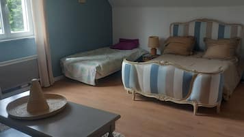 1 bedroom, WiFi, bed sheets