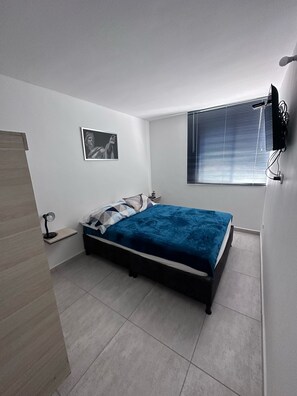 1 makuuhuone, silitysrauta/-lauta, Wi-Fi, vuodevaatteet