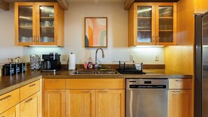 House (3 Bedrooms) | Interior - Sonoma Skyhouse by Avantstay Pool, Sauna, Hot Tub & Stunning Valley Views (Sonoma)