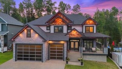 The Hearthside Estate • Pet Friendly