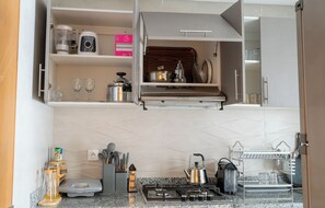 Microwave, stovetop - Luxury Apartment in Tangier (Tangier)