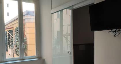 A STONE'S THROW FROM SAN PIETRO AWAITS YOU IGG