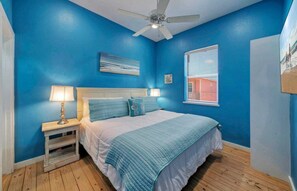 Talo (Multiple Bedrooms) | Sisätilat