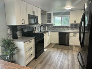 Nicht klassifiziertes Bild, 4 von 22, Schaltfläche