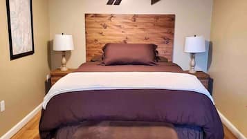 1 bedroom, WiFi (free), bed sheets