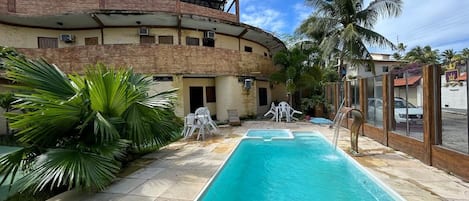 Piscina all'aperto, ombrelloni da piscina