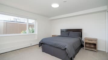 1 habitación, tabla de planchar con plancha y wifi