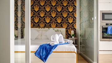 Fer et planche Ă repasser, accĂšs Internet, draps fournis